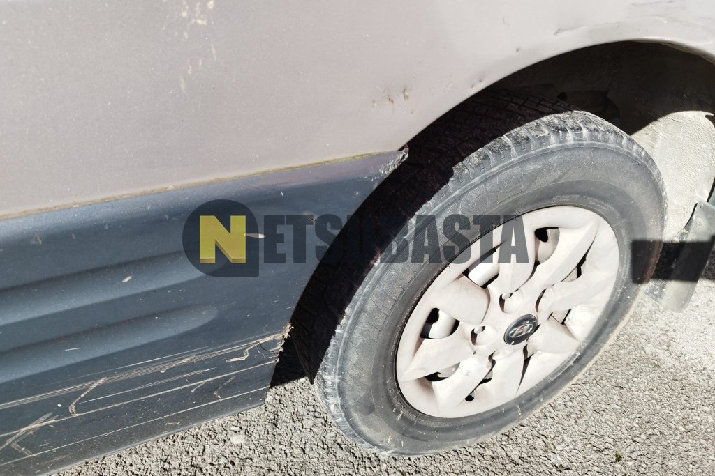 Hyundai H-1 2.5 CRDi 2005