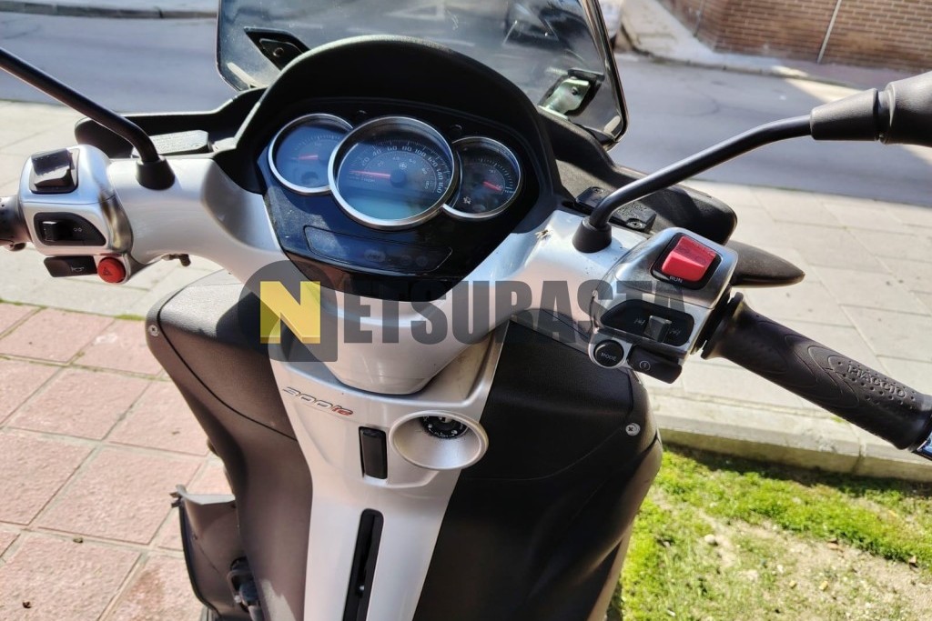 Piaggio MP3 300 Yourban LT Sport 2016