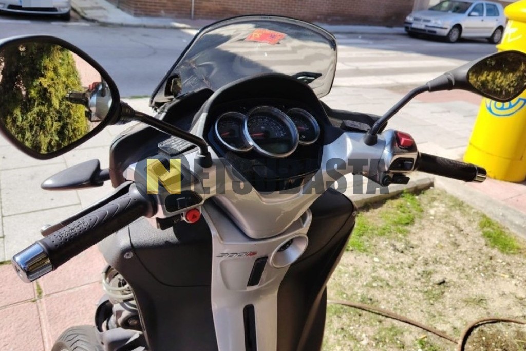 Piaggio MP3 300 Yourban LT Sport 2016
