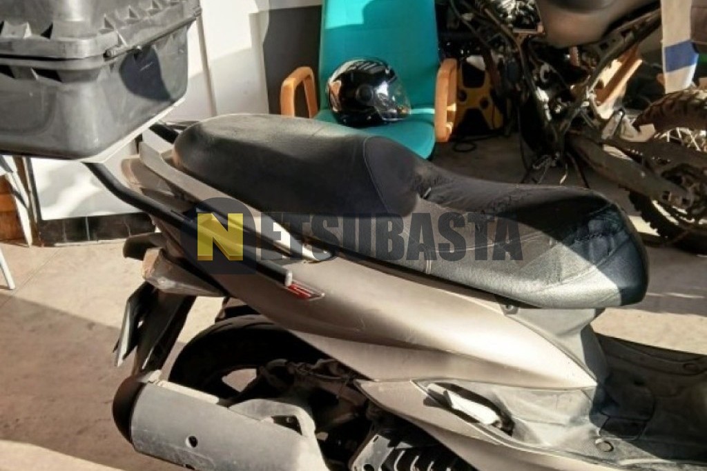 Yamaha Majesty 125 2015