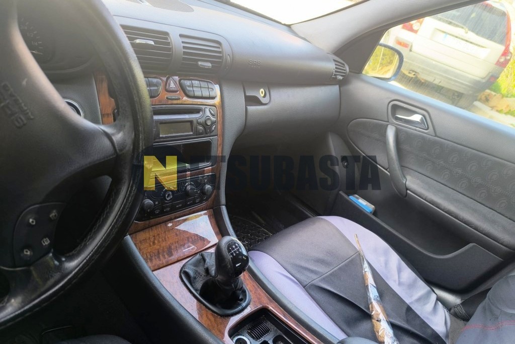 Mercedes-Benz C 200 CDI 2004