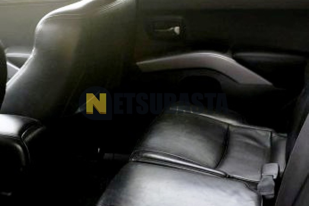 Citroën C-Crosser 2.2 HDi FAP DCS 2011