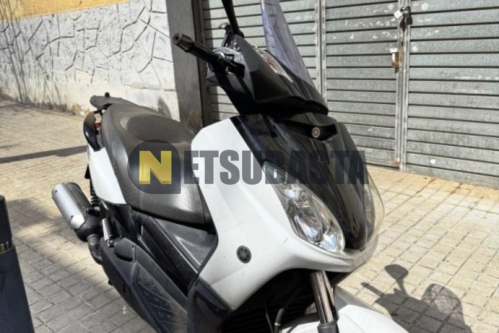 Yamaha X-Max 125 2011