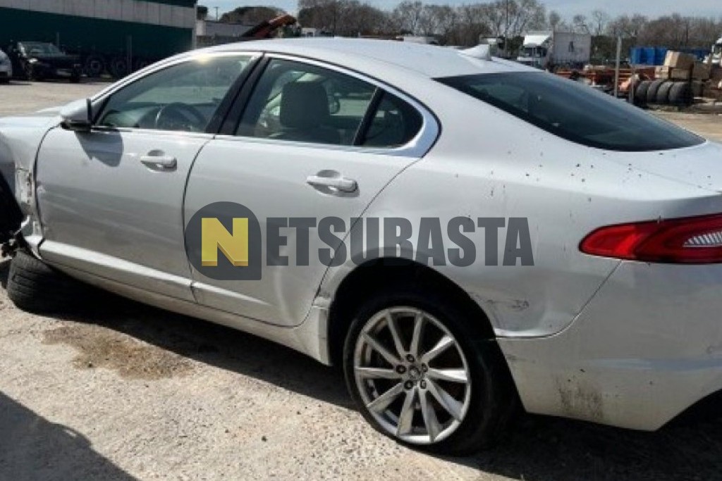 Jaguar XF 2.2D 2013
