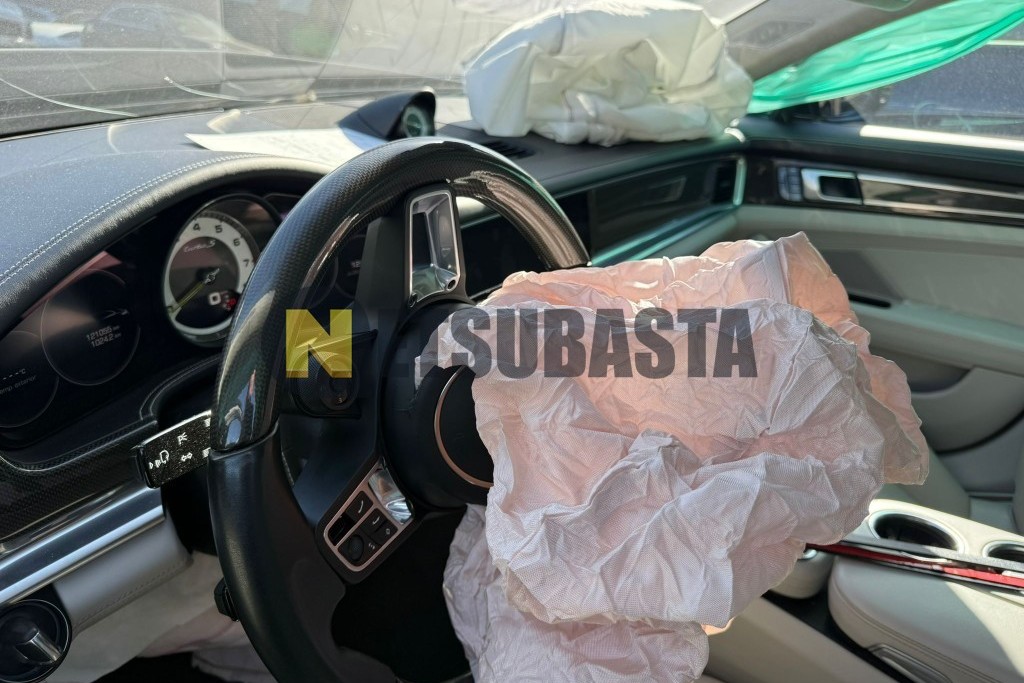 Porsche Panamera Turbo S E-Hybrid Sport Turismo 2019