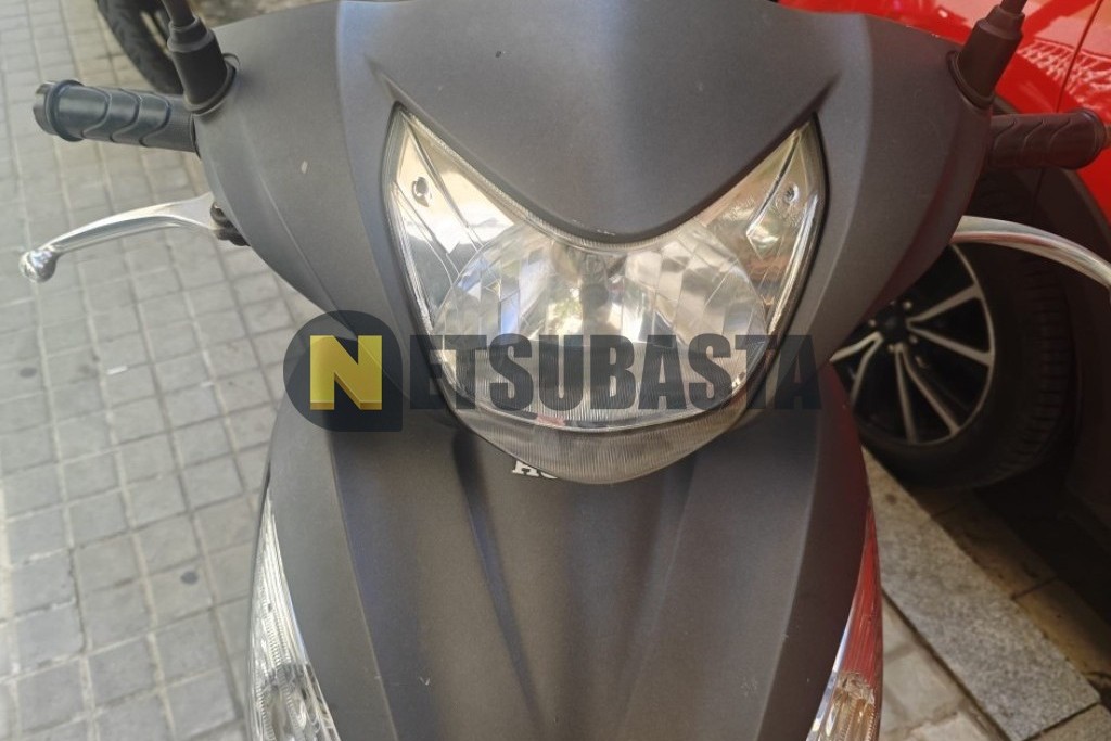 Honda Vision 110 2015