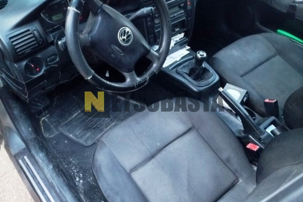 Volkswagen Passat 1.6 2002