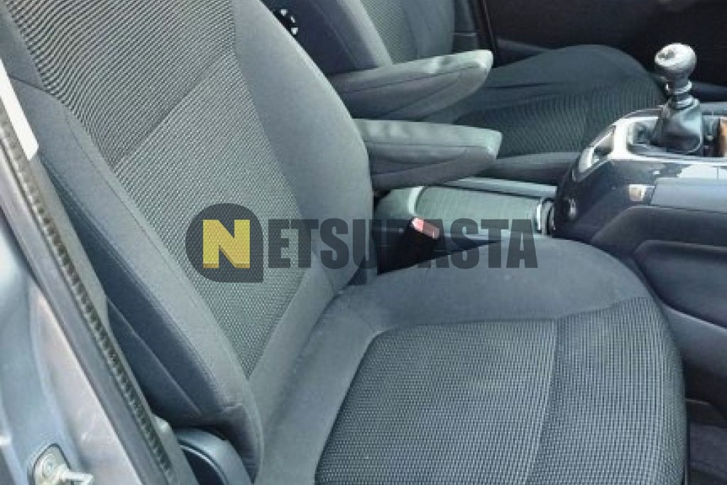 Peugeot 5008 2.0 BlueHDi 7 plazas 2015