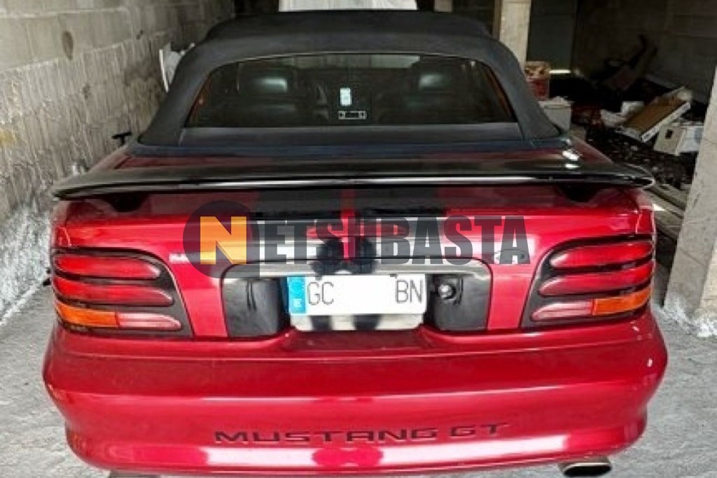 Ford Mustang GT V8 5.0 Convertible 1995