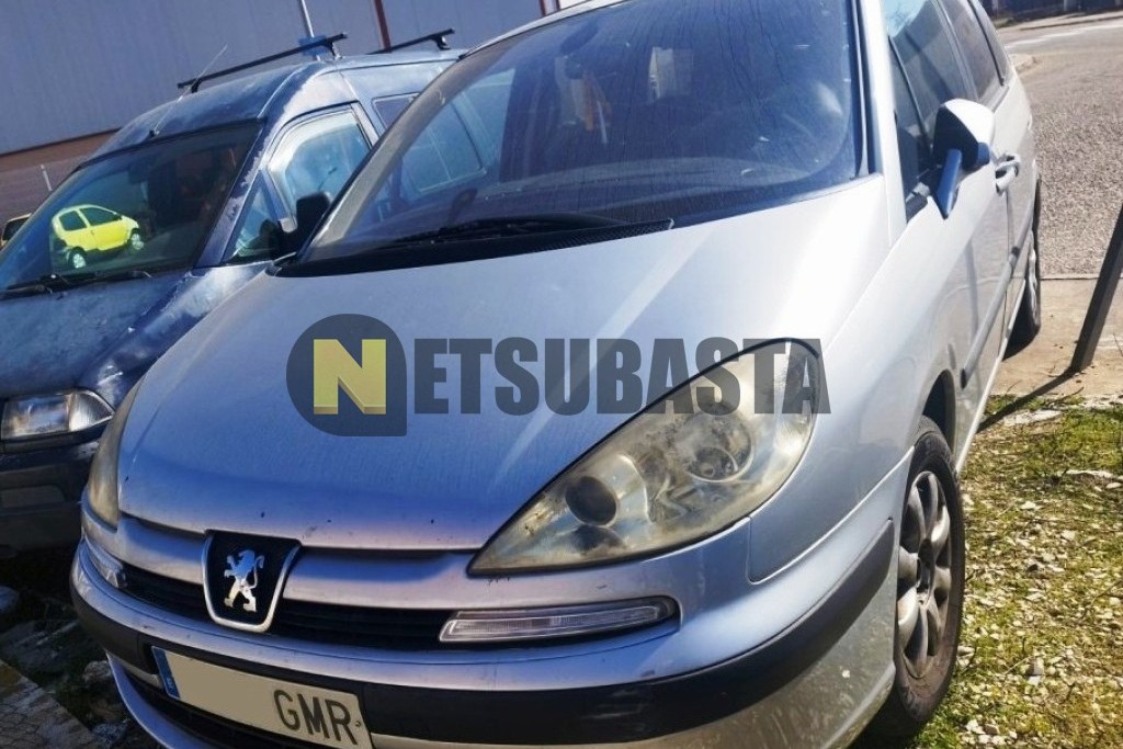 Peugeot 807 2.2 HDi 2002