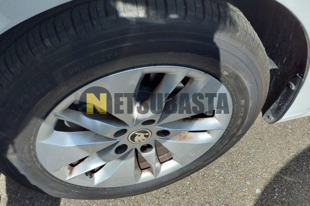 Skoda Octavia Combi 2.0 TDI 2023