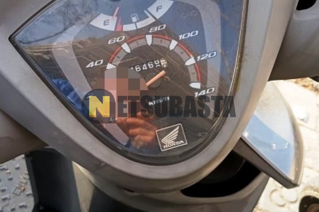 Honda Vision 110 2012