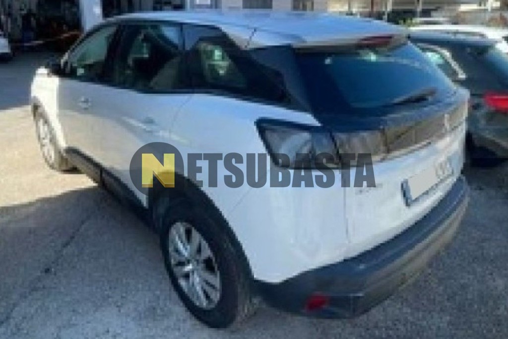 Peugeot 3008 1.5 BlueHDi 2021