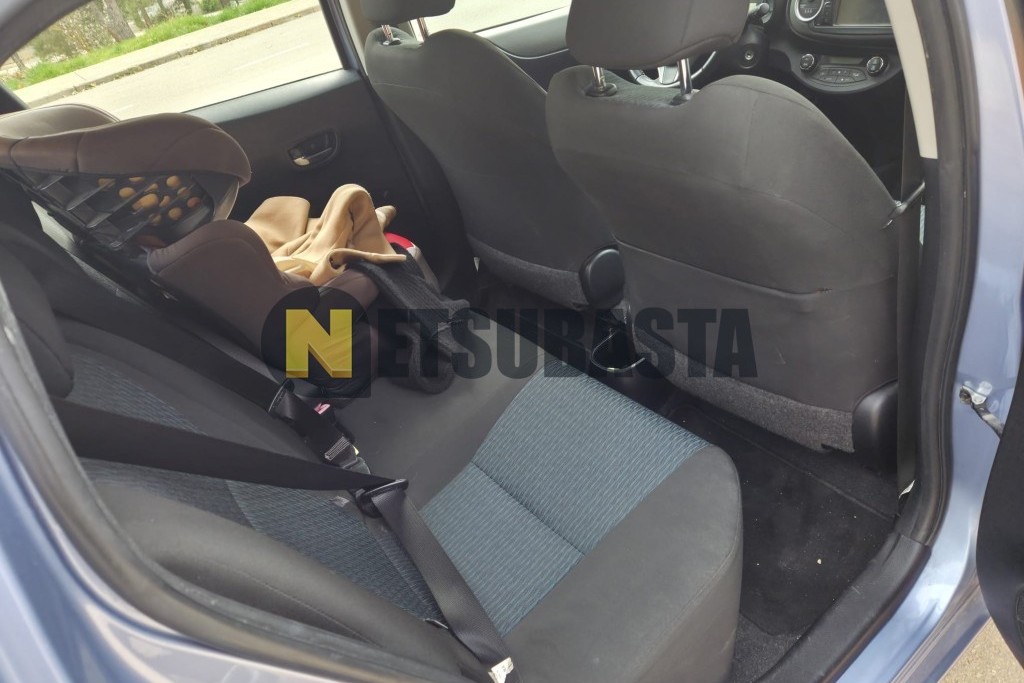 Toyota Yaris 100 2011