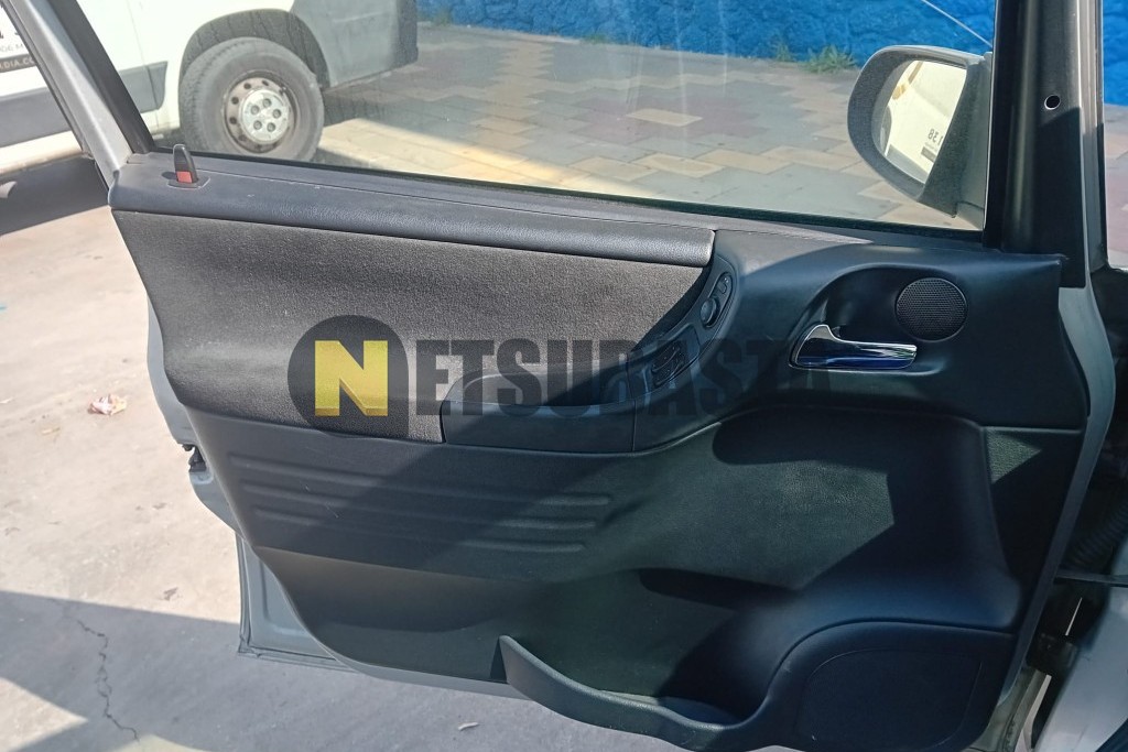 Opel Zafira 2.0 DTi 16V 2004