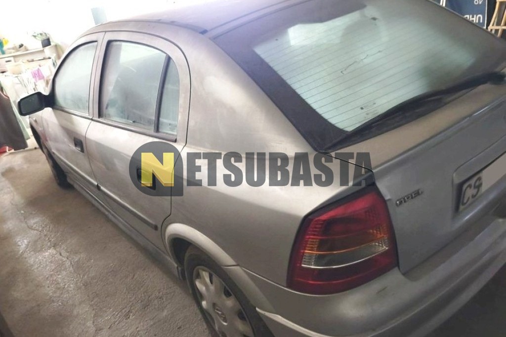 Opel Astra 2.0 DTI 2000