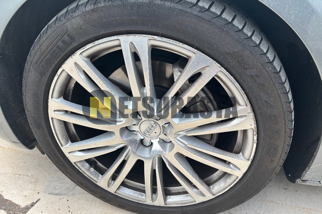 Audi A8 3.0 TDI quattro tiptronic 8 vel. 2012