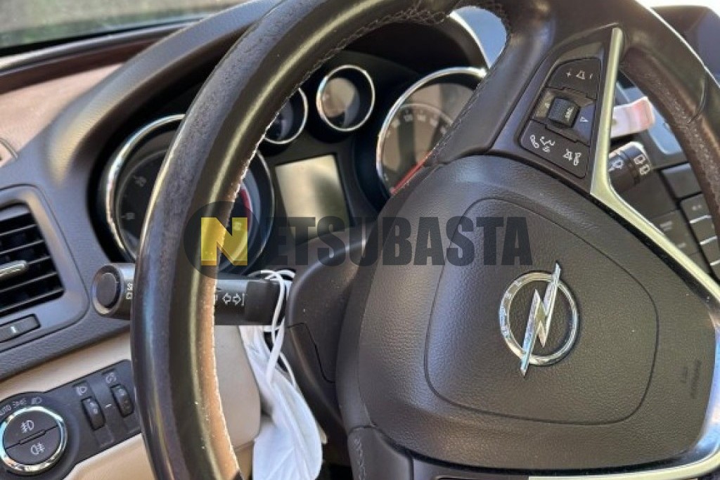 Opel Insignia Sports Tourer 2.0 CDTI ecoFLEX 2010