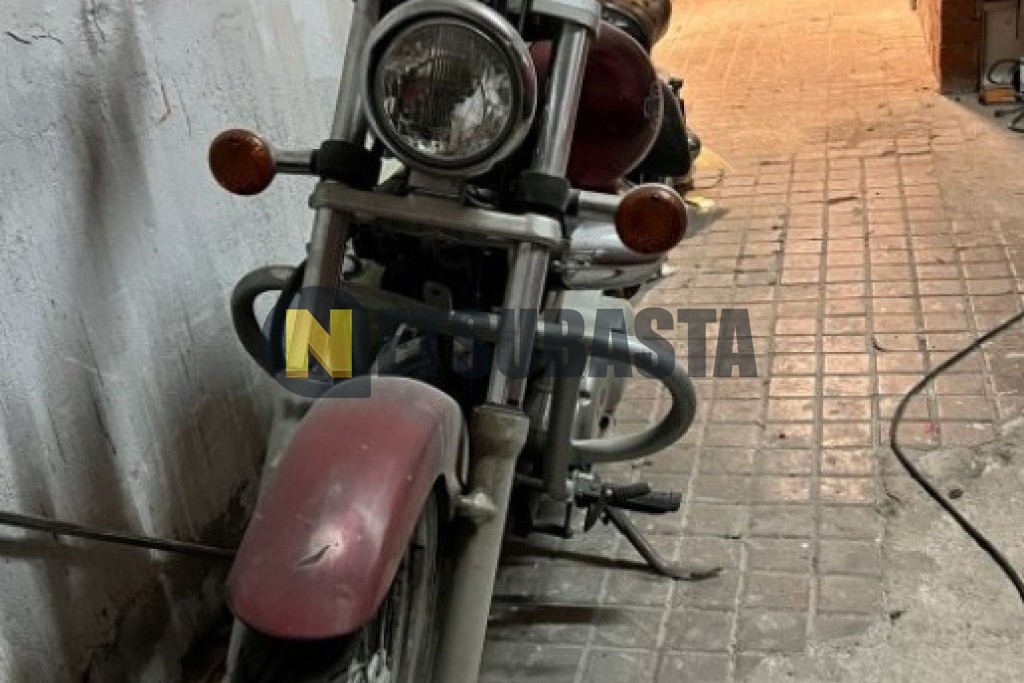 Suzuki Intruder 125 2006