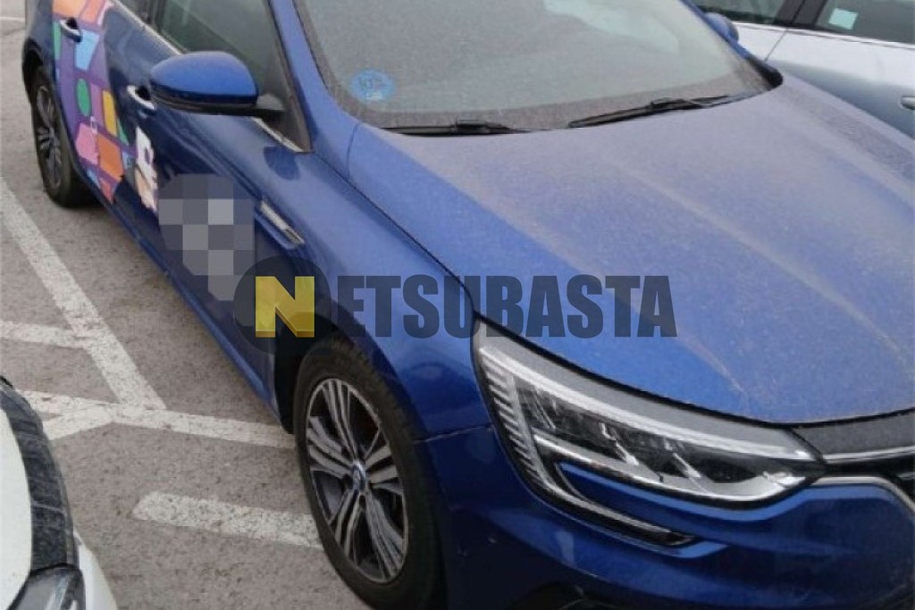 Renault Megane Sport Tourer E-TECH Híbrido enchufable 2021