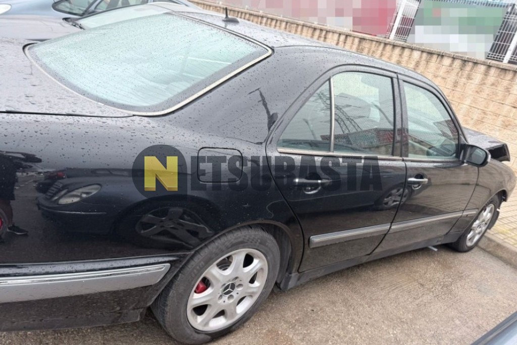 Mercedes-Benz E 270 CDI 2001