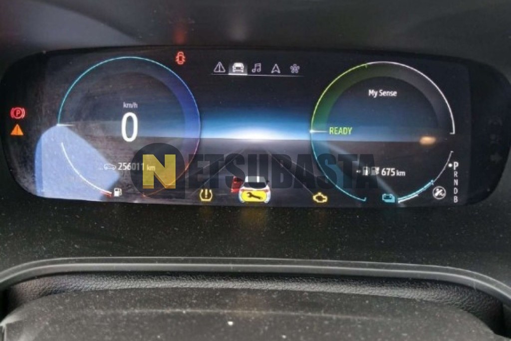 Renault Megane Sport Tourer E-TECH Híbrido enchufable 2021