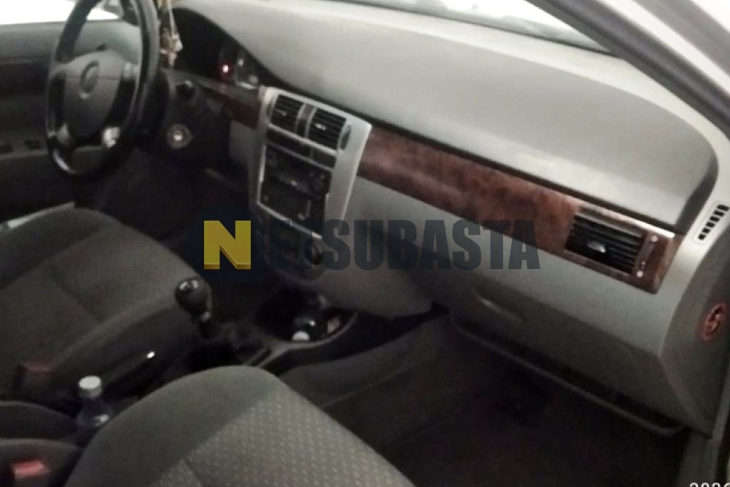 Daewoo Nubira 1.8 CDX 2003