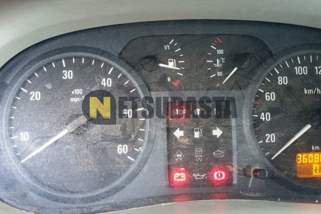 Opel Vivaro 2.5 CDTI 2004