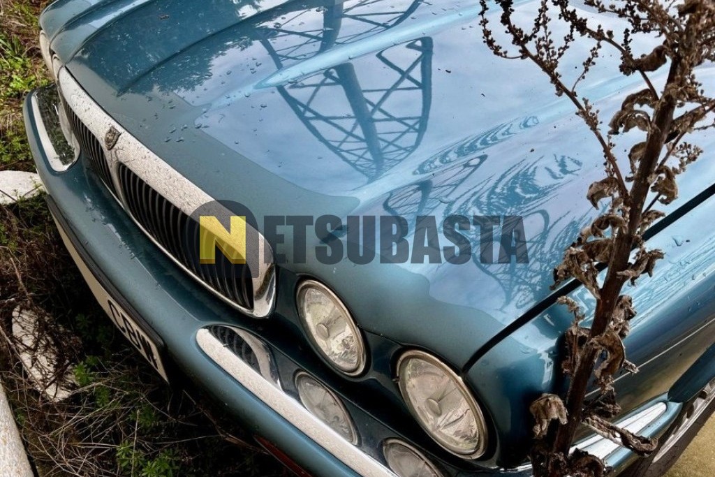 Jaguar XJ8 3.2 1998