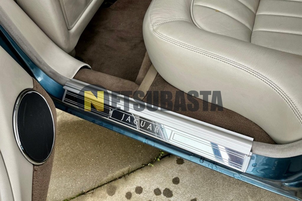 Jaguar XJ8 3.2 1998