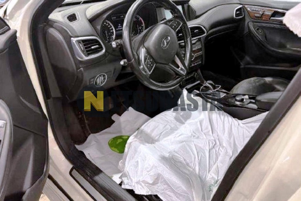 Infiniti Q30 2.2d 7DCT 2016