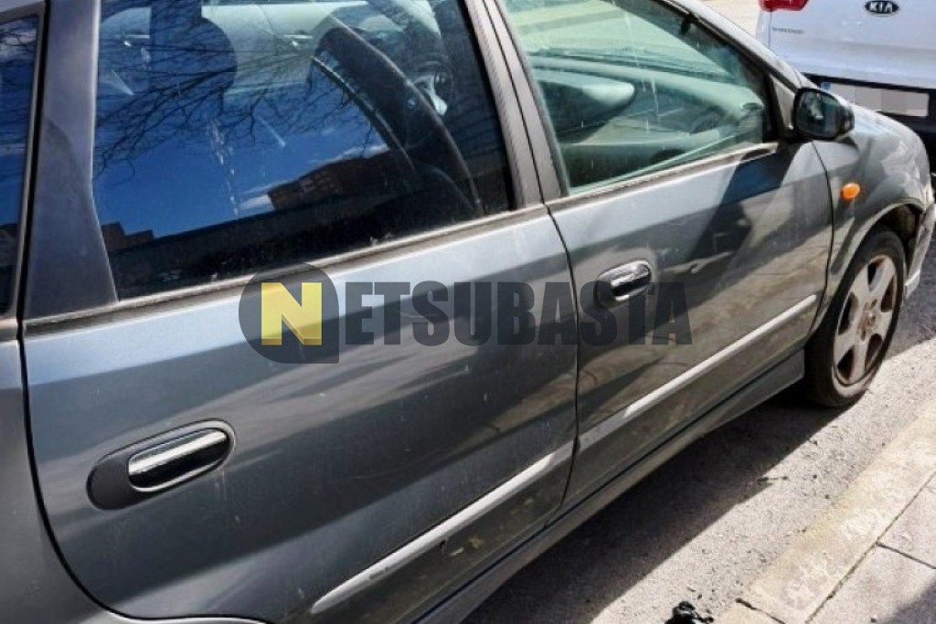 Nissan Almera Tino 2.2 dCi 2004