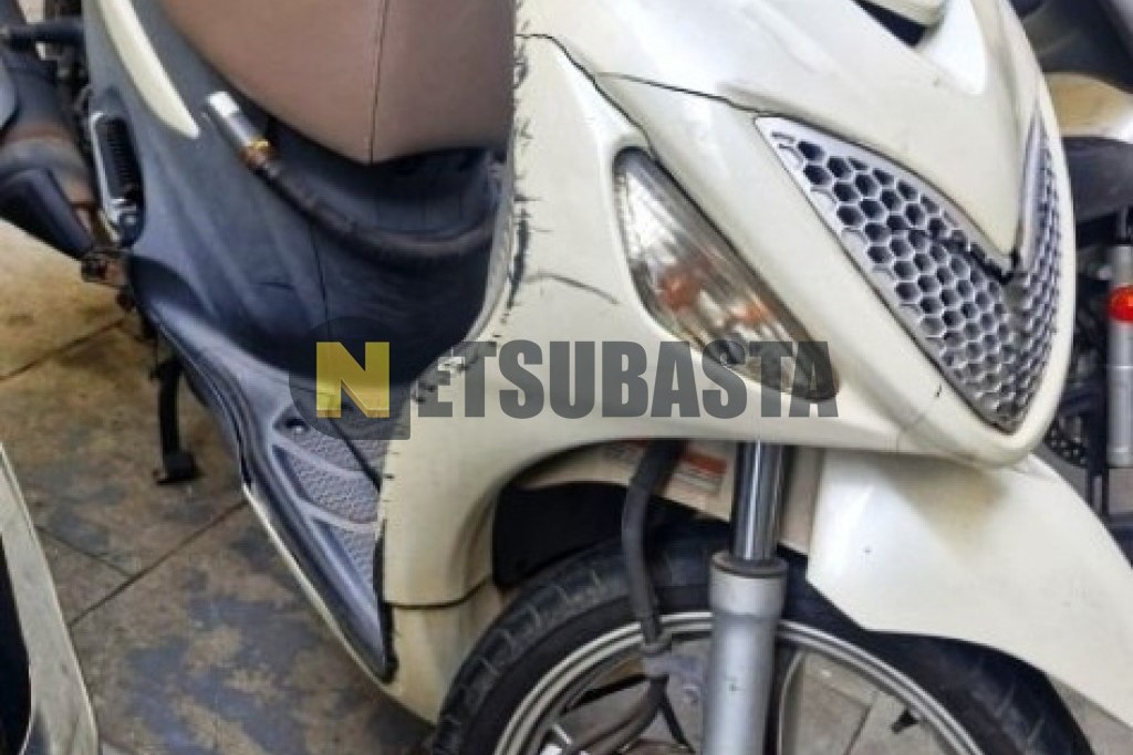 Suzuki Sexteen 125 2012