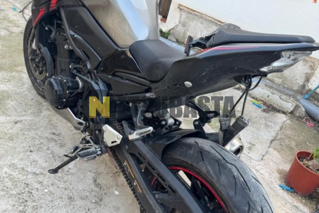 Kawasaki Z900RS 2023