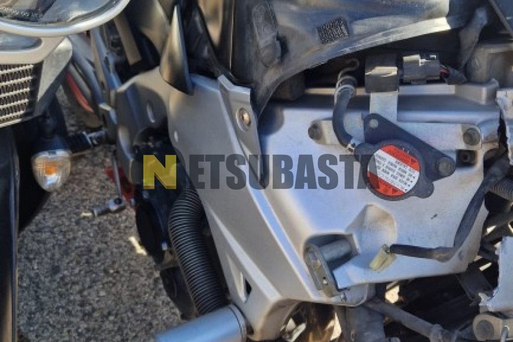 Suzuki GSR 600 2006