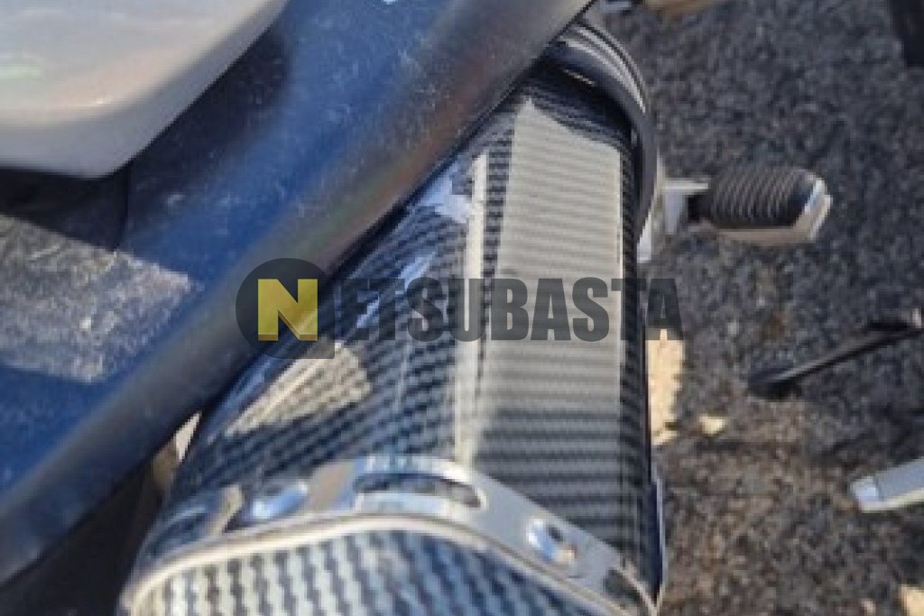 Suzuki GSR 600 2006