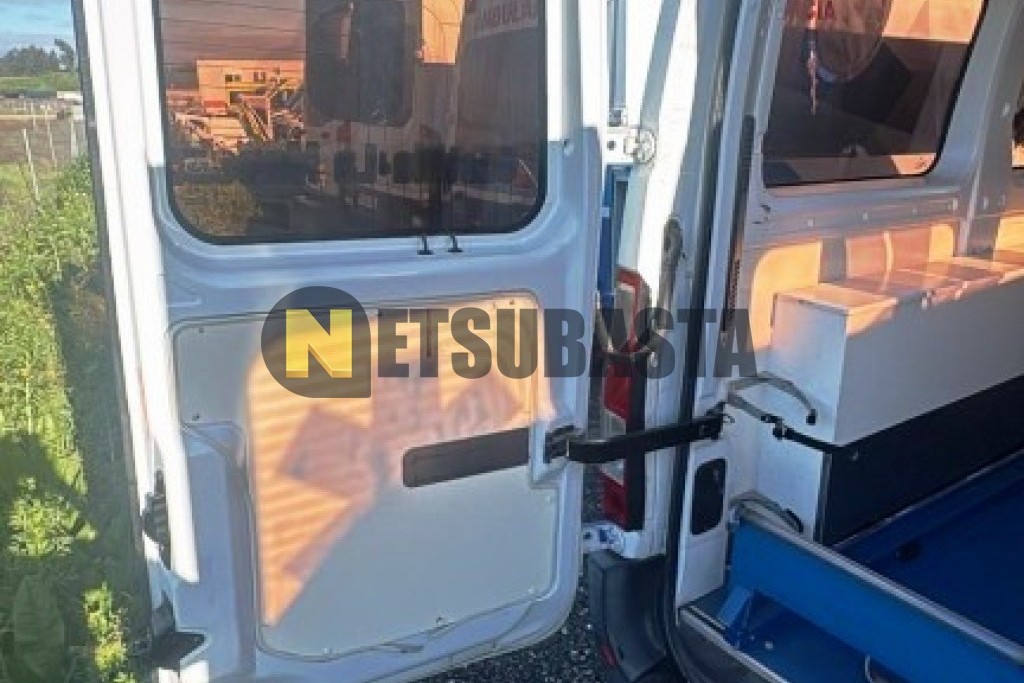 Renault Master 2.3 dCi Ambulancia 2013