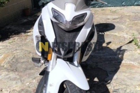 Benelli Leoncino 250 2020