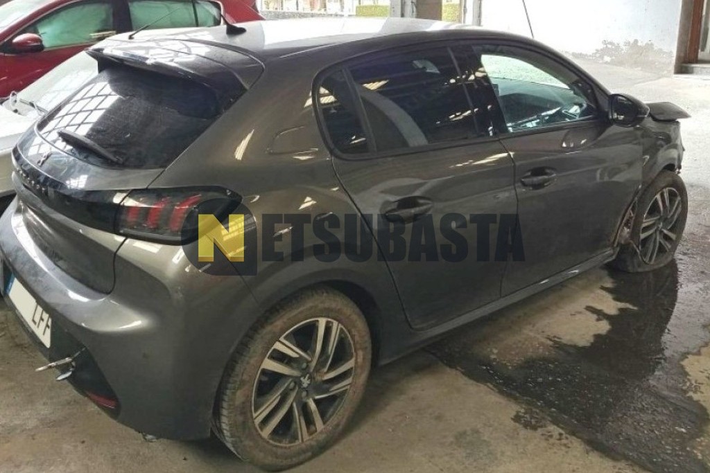 Peugeot 208 1.2 PureTech EAT8 2020