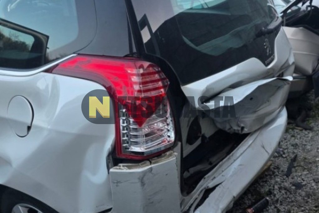 Peugeot 5008 1.6 HDi ETG6 2014