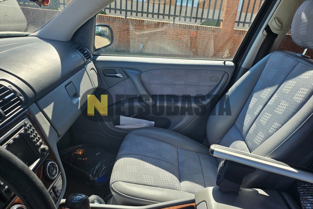 Mercedes-Benz ML 270 CDI Aut. 2004