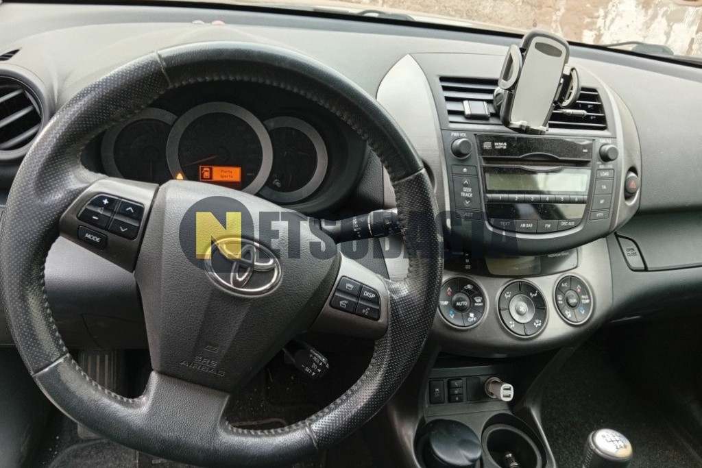 Toyota RAV4 2.2 D-4D 4x4 2012