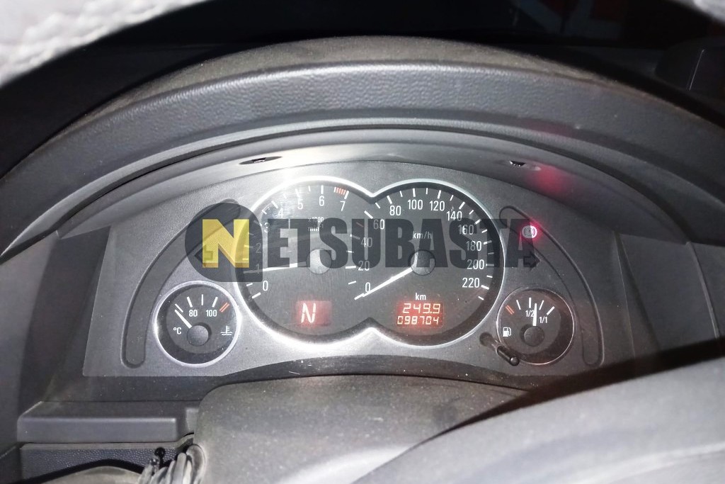 Opel Meriva 1.6 Easytronic 2004