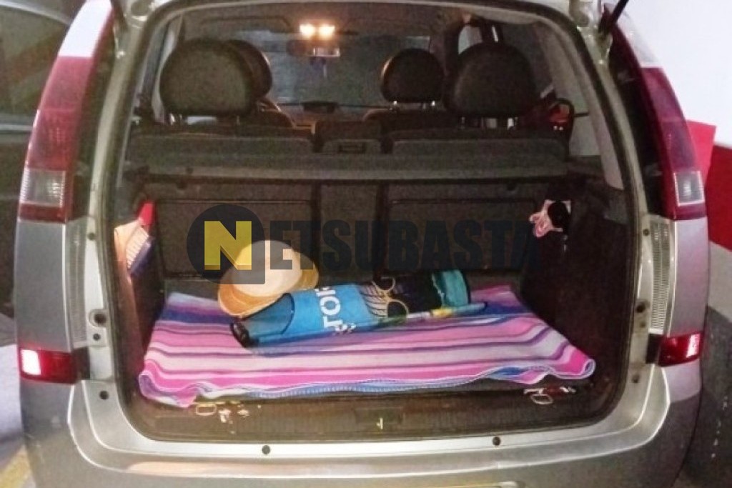 Opel Meriva 1.6 Easytronic 2004