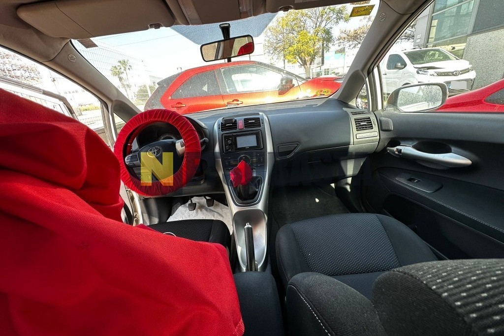 Toyota Auris 90D 2012