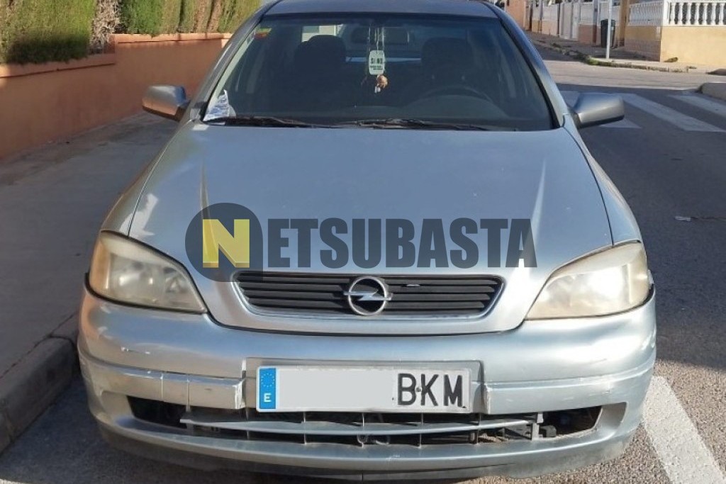 Opel Astra Sedan 1.8 16v 2001