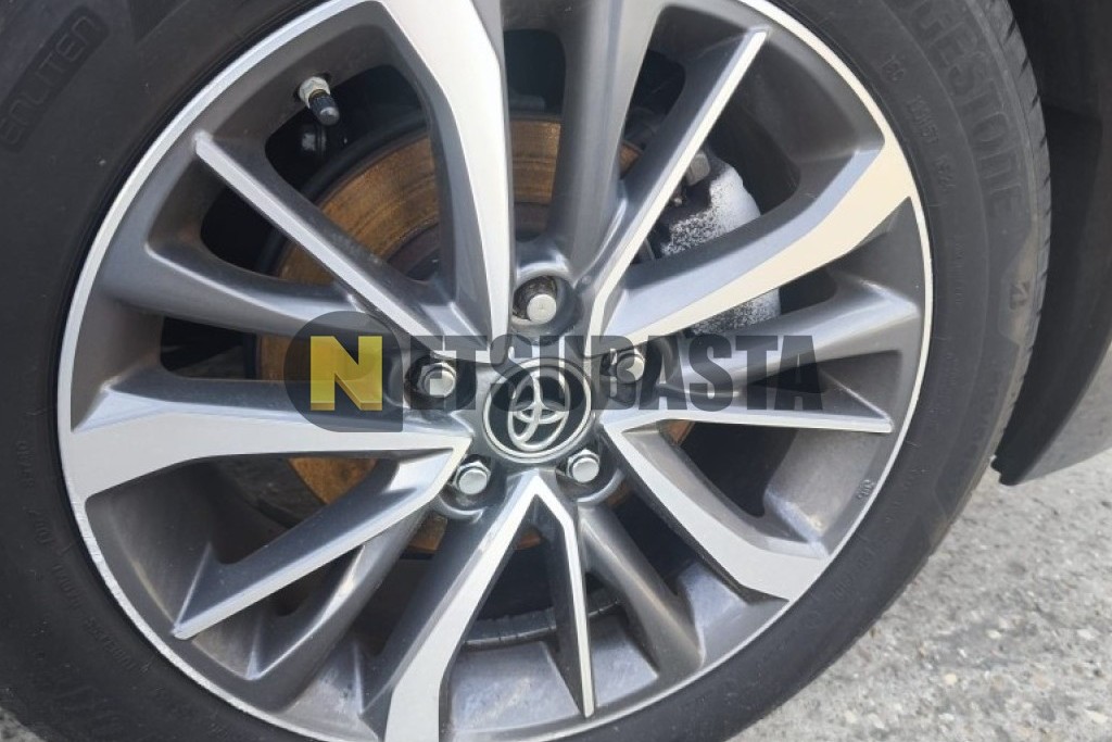 Toyota Avensis 150D 2015