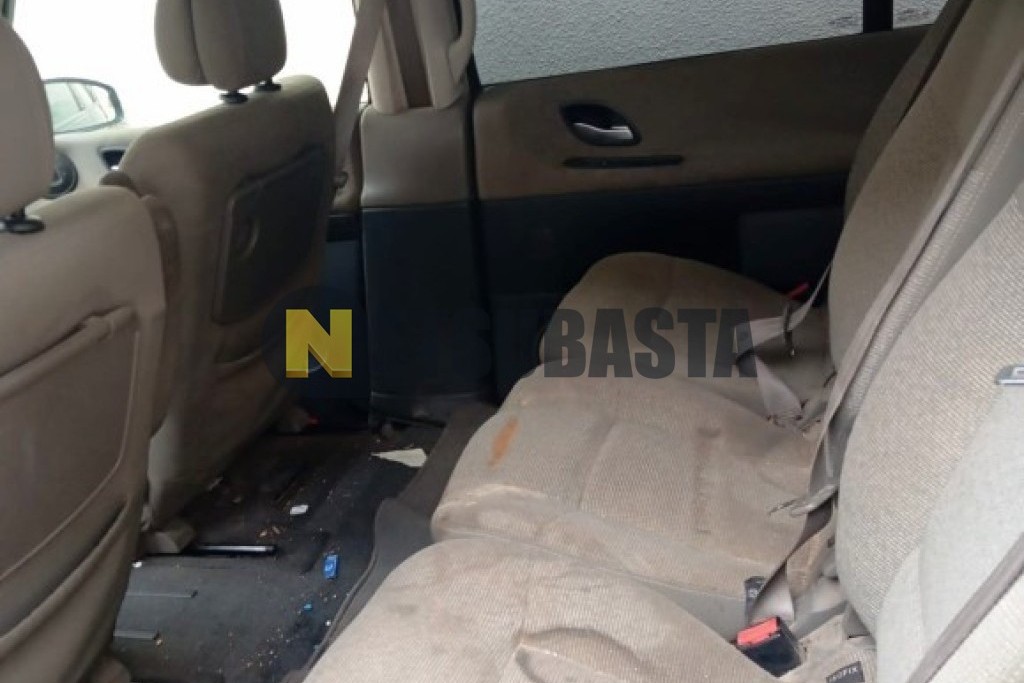 Renault Espace 2.2 dCi 2005