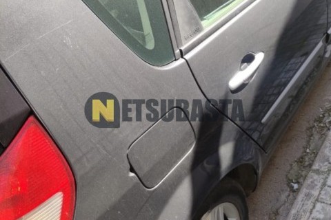 Suzuki Sixteen 125 2010