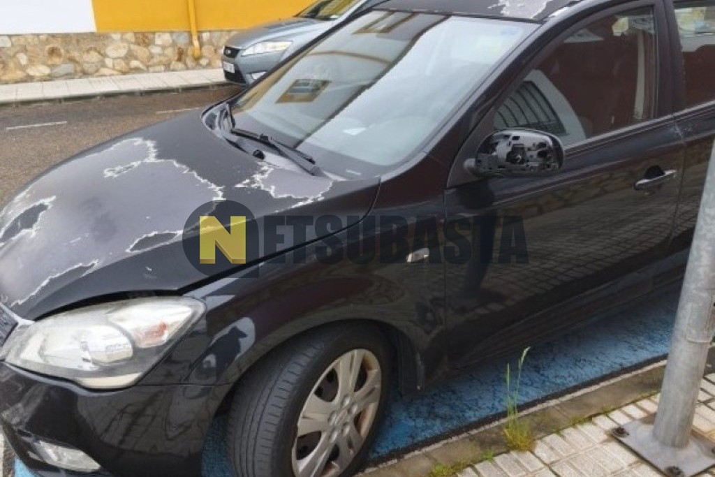 Kia ceed Sporty Wagon 1.6 CRDi 2010